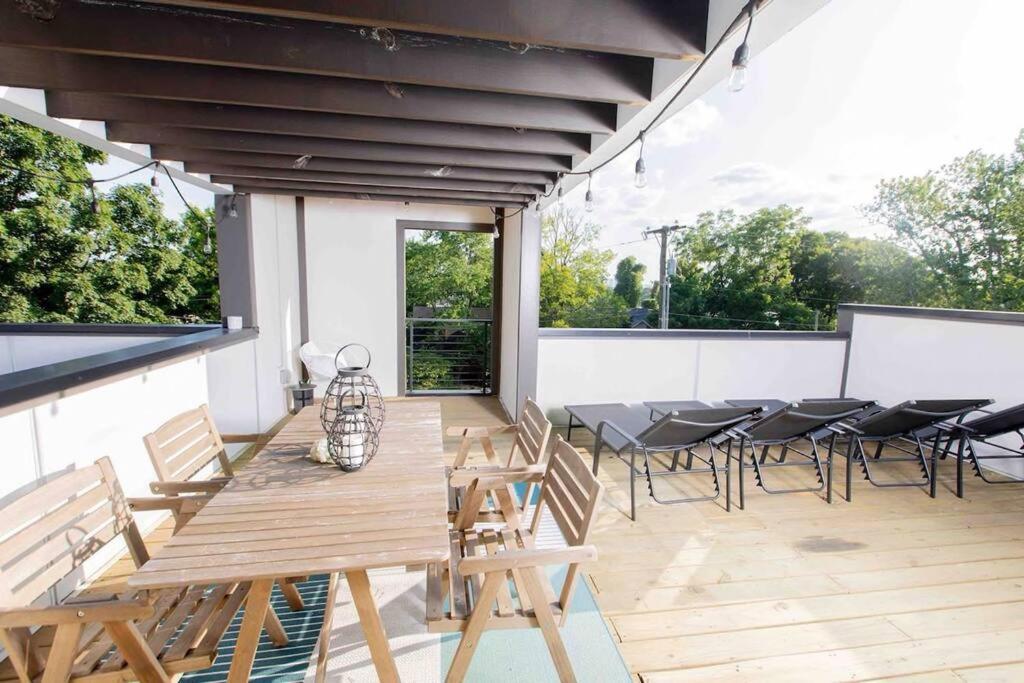 Modern Luxury Rooftop Deck, 3 Mi To Downtown ناشفيل المظهر الخارجي الصورة
