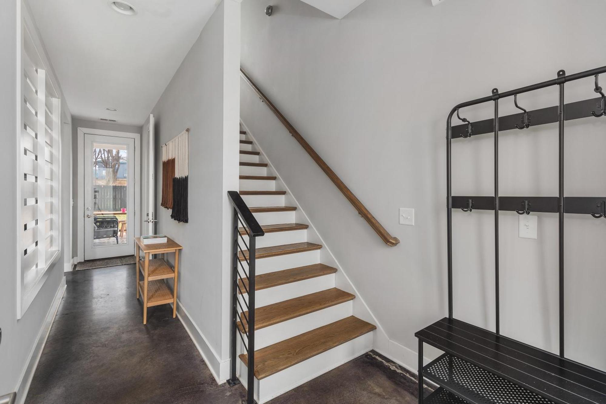 Modern Luxury Rooftop Deck, 3 Mi To Downtown ناشفيل المظهر الخارجي الصورة