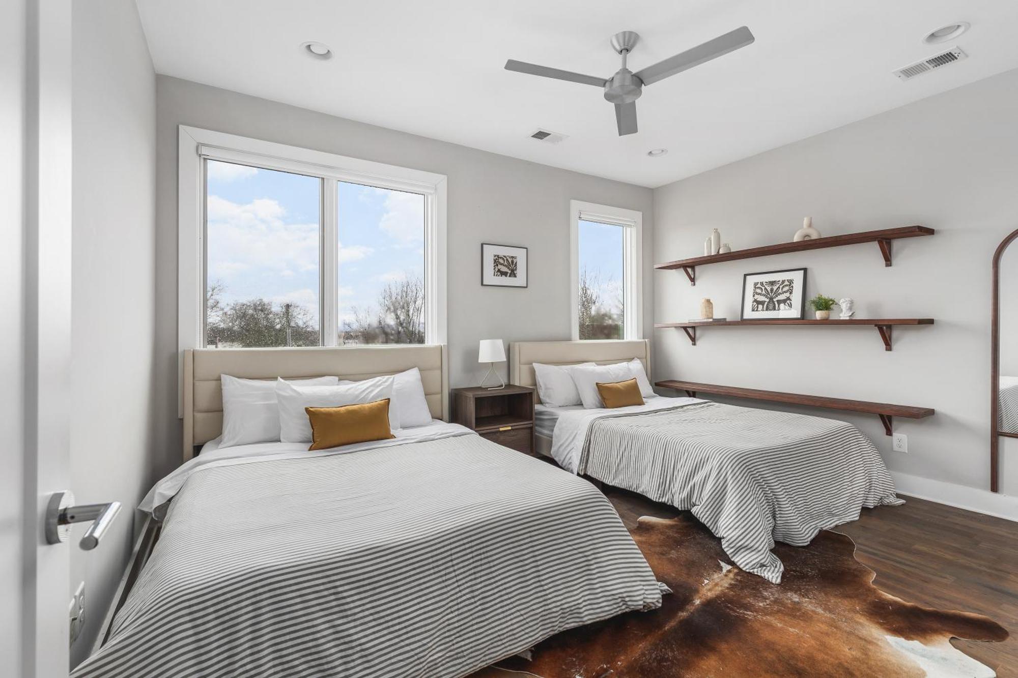Modern Luxury Rooftop Deck, 3 Mi To Downtown ناشفيل المظهر الخارجي الصورة